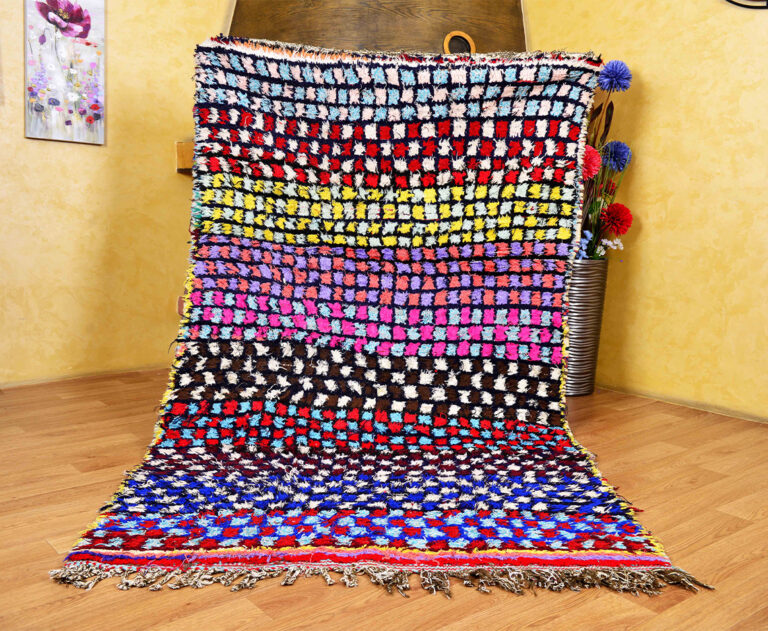 Handmade boujaad rug featuring traditional natural dyes. A stunning handmade moroccan rug serving as an authentic berber rug and moroccan boujaad rug among premium boujaad rugs.