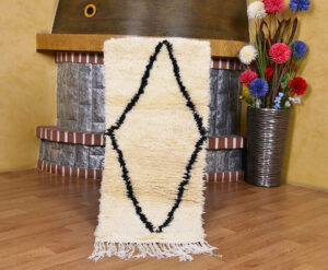 Berber Runner Rug – Moroccan Bohemian Carpet.